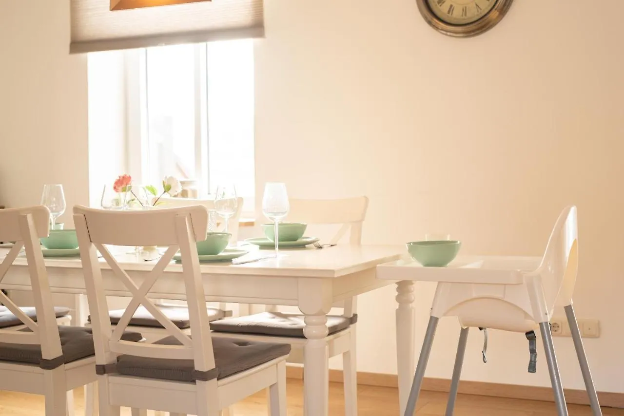 Jeanneke Bosch Apartment Schin op Geul