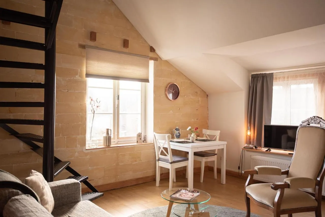 Jeanneke Bosch Apartment Schin op Geul